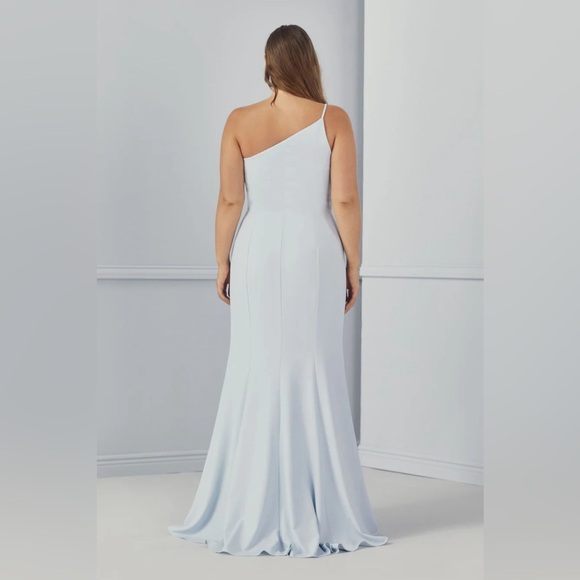 Amsale Sloan Bridesmaid Dress in Ivory - Picture 6 of 7